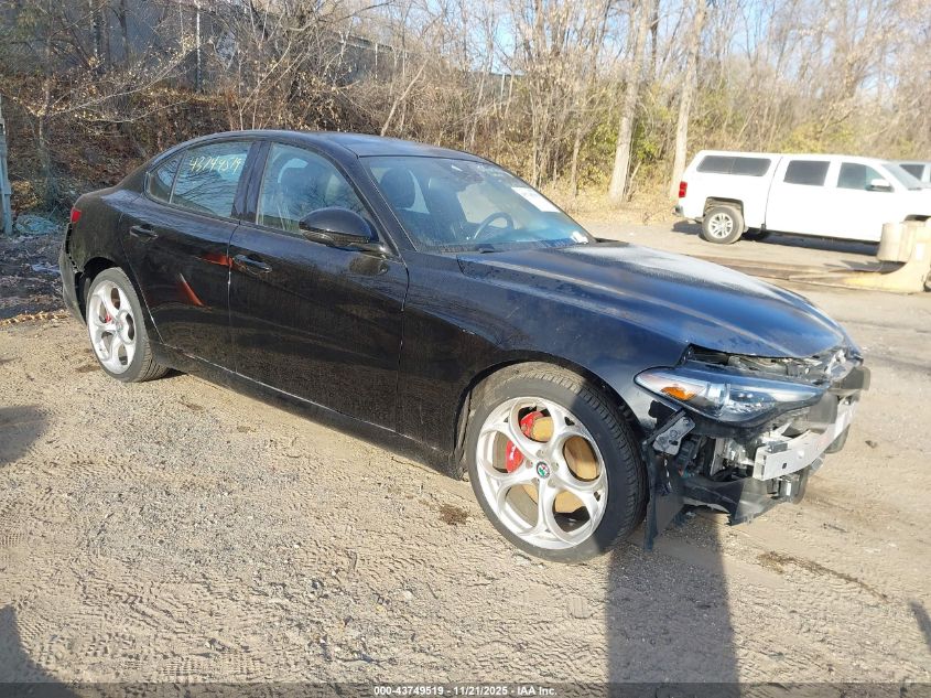 ALFA ROMEO GIULIA TI SPORT AWD