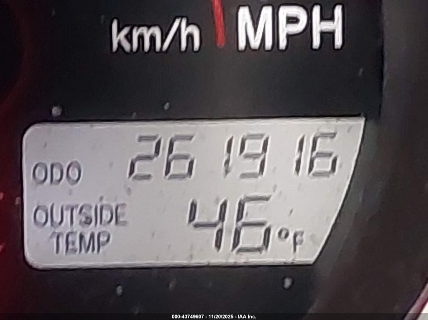 2006 Toyota Matrix VIN: 2T1KR32E76C621985 Lot: 43749607