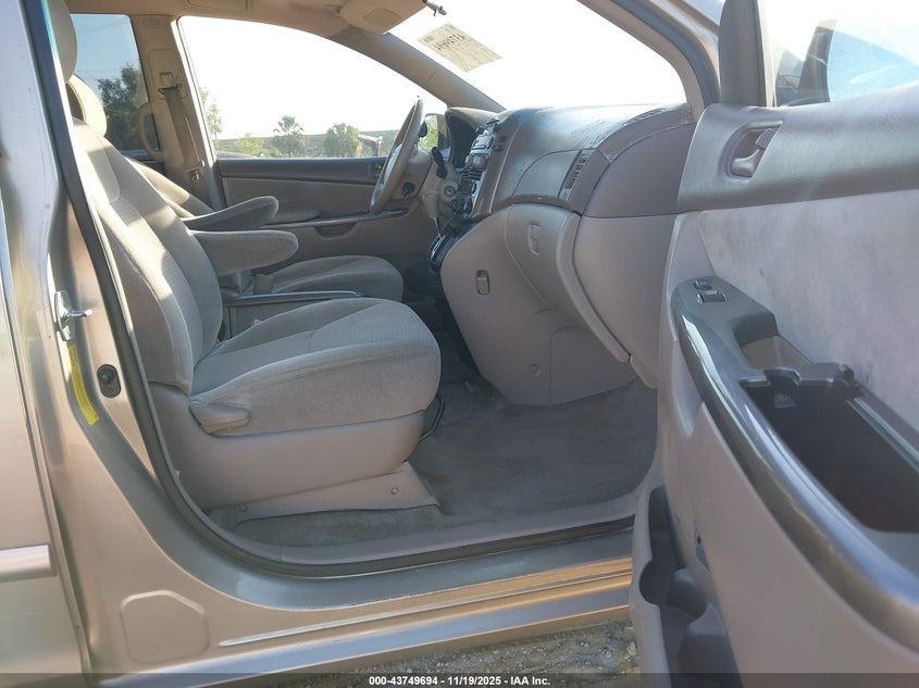 5TDZK23C89S257842 2009 TOYOTA SIENNA photo no. 5