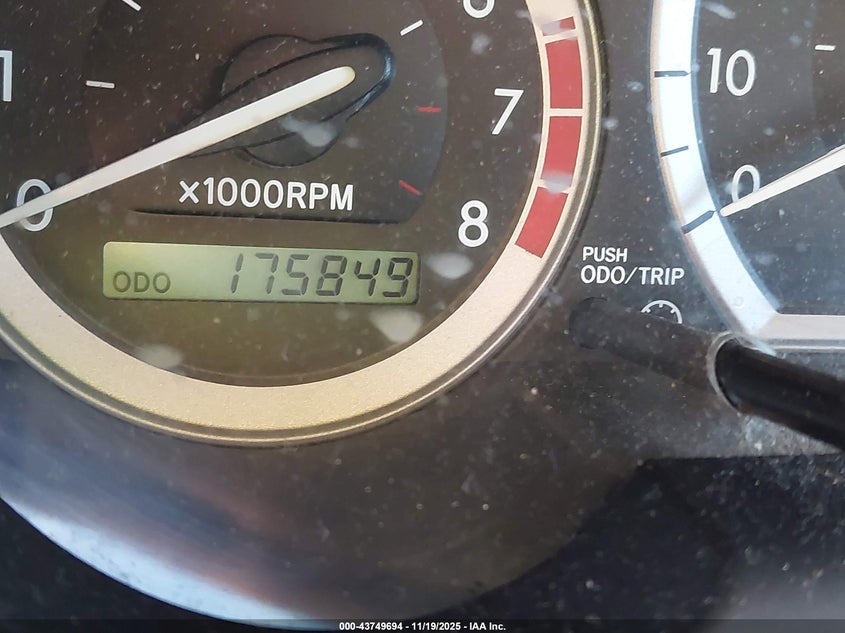 5TDZK23C89S257842 2009 TOYOTA SIENNA photo no. 7