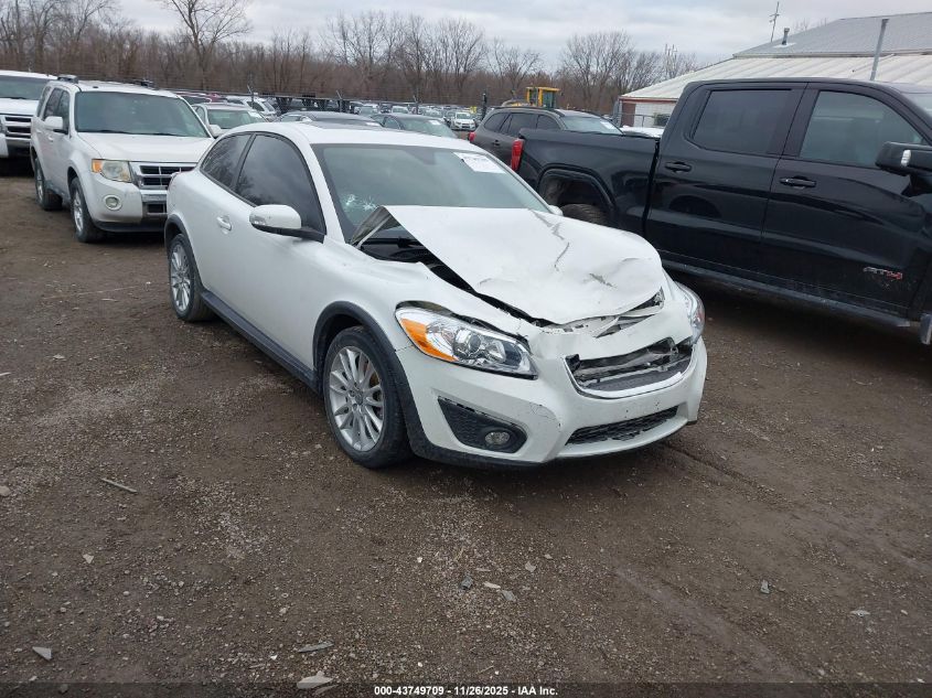 VOLVO C30 T5/T5 PLATINUM/T5 PREMIER PLUS/T5 R-DESIGN/T5 R-DESIGN PLATINUM/T5 R-DESIGN PREMIER PLUS