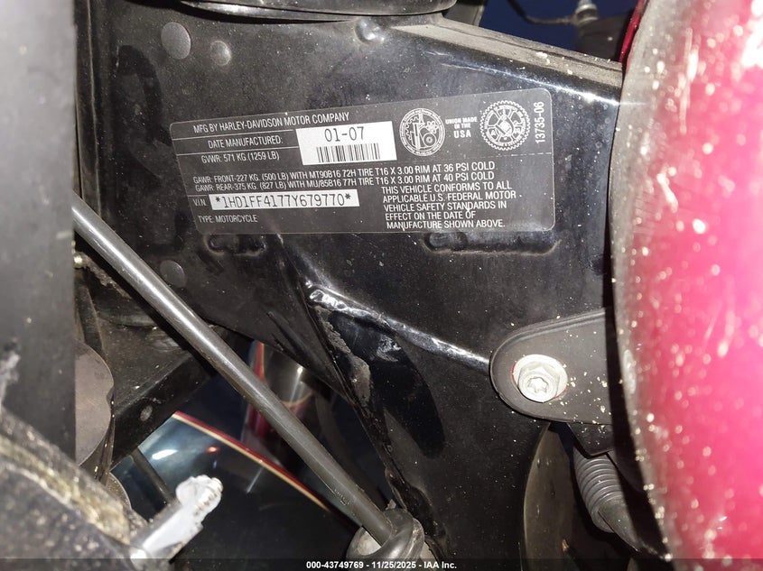 2007 Harley-Davidson Flht Classic VIN: 1HD1FF4177Y679770 Lot: 43749769