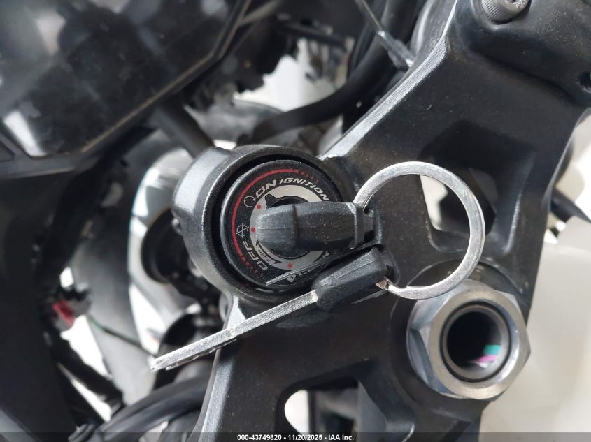 2024 Kawasaki Ex500 H VIN: ML5EXGH10RDA31596 Lot: 43749820