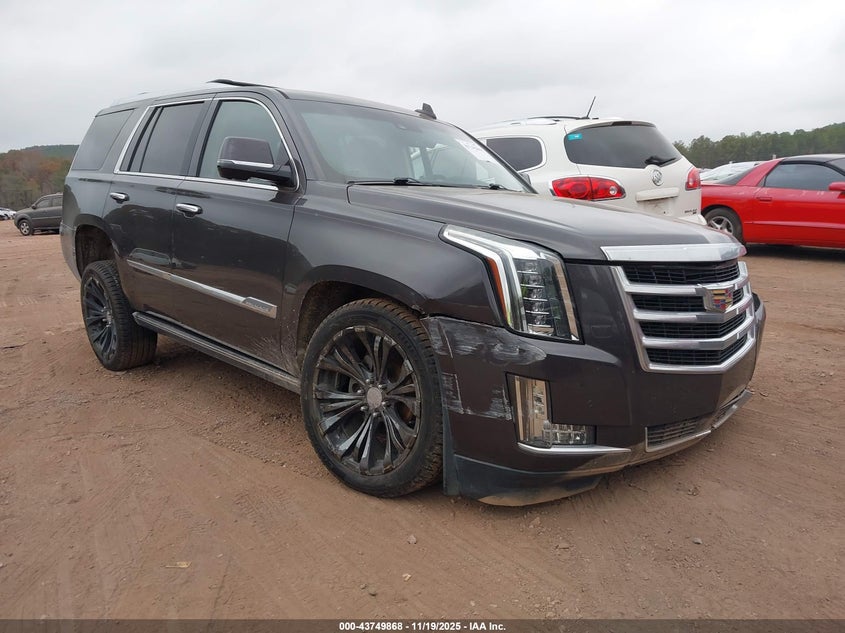 CADILLAC ESCALADE PREMIUM