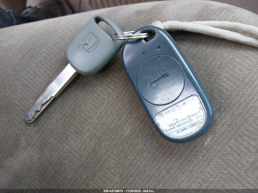 2004 Honda Cr-V Ex VIN: SHSRD78824U253190 Lot: 43749870