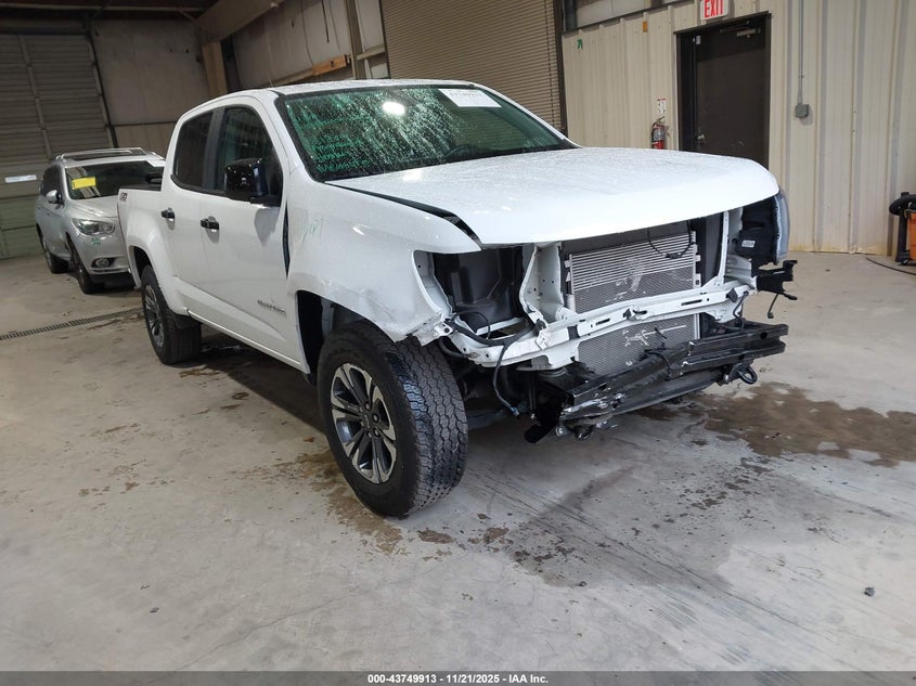 CHEVROLET COLORADO 4WD SHORT BOX Z71