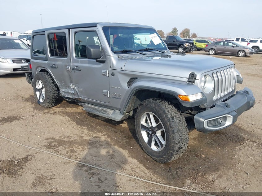JEEP WRANGLER SAHARA 4X4