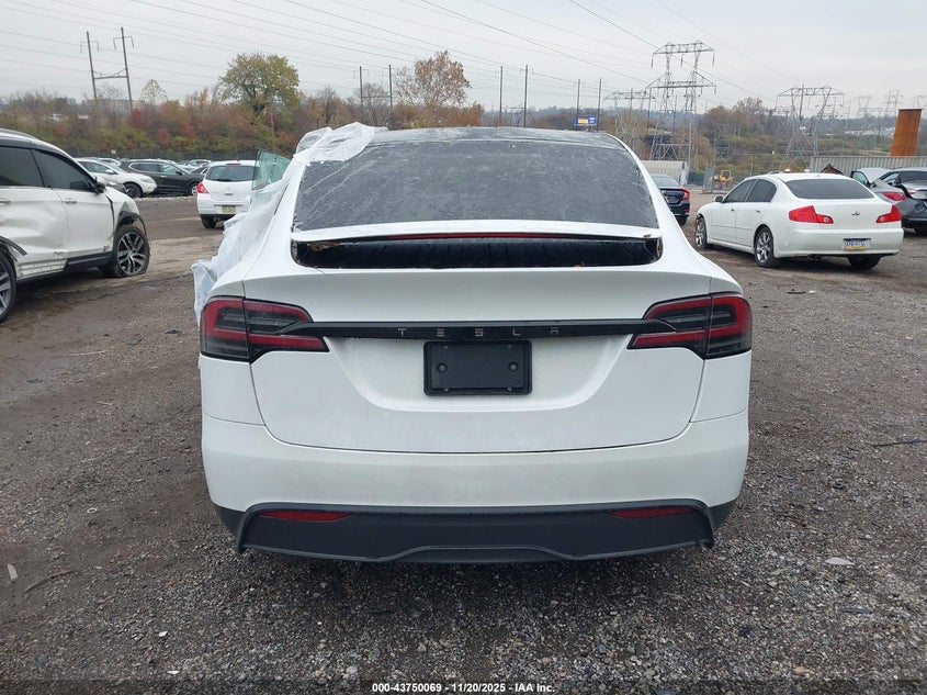 2023 Tesla Model X Dual Motor All-Wheel Drive/Standard Range VIN: 7SAXCAE5XPF399725 Lot: 43750069