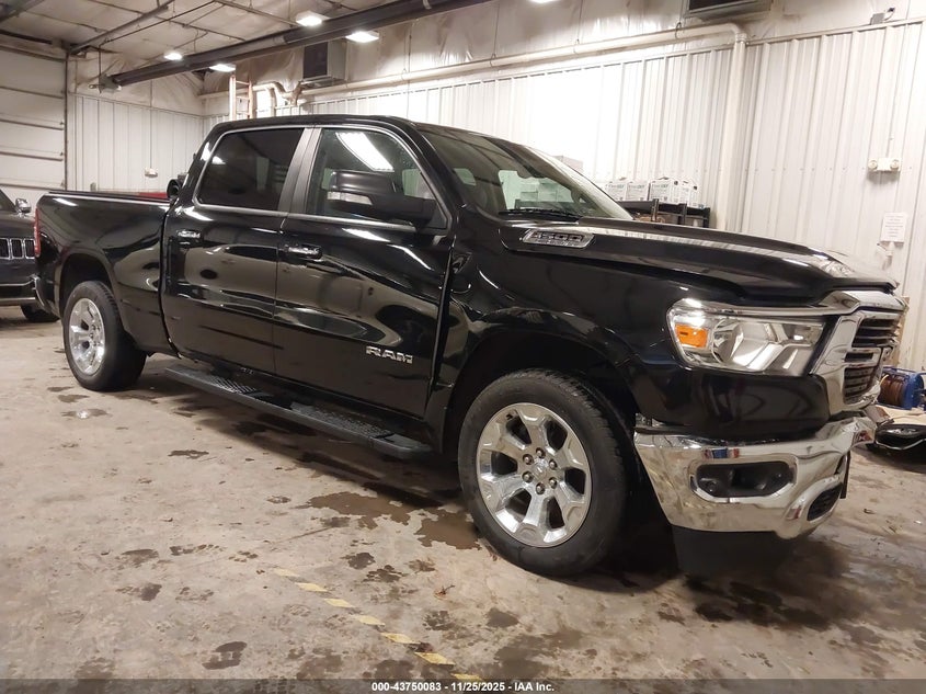 RAM 1500 BIG HORN 4X4 6 4 BOX