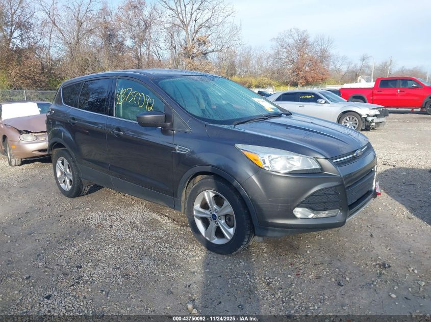 FORD ESCAPE SE