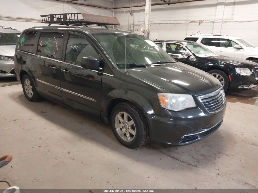 CHRYSLER TOWN & COUNTRY TOURING