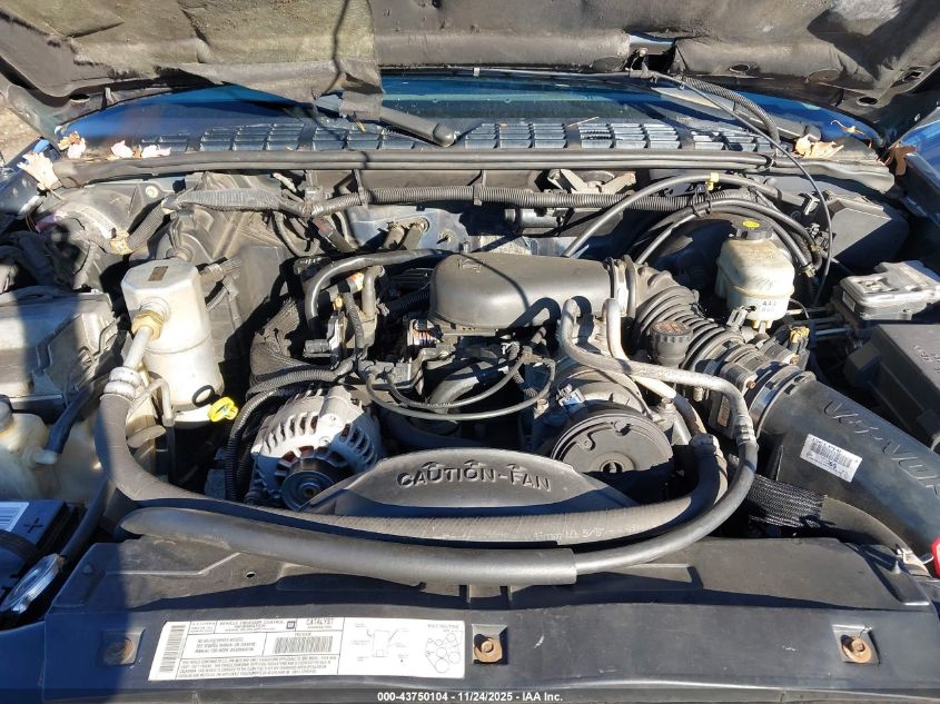 2003 Chevrolet S-10 Ls VIN: 1GCDT19X738152927 Lot: 43750104