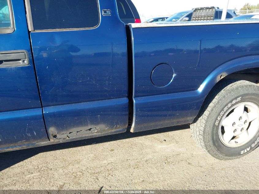 2003 Chevrolet S-10 Ls VIN: 1GCDT19X738152927 Lot: 43750104