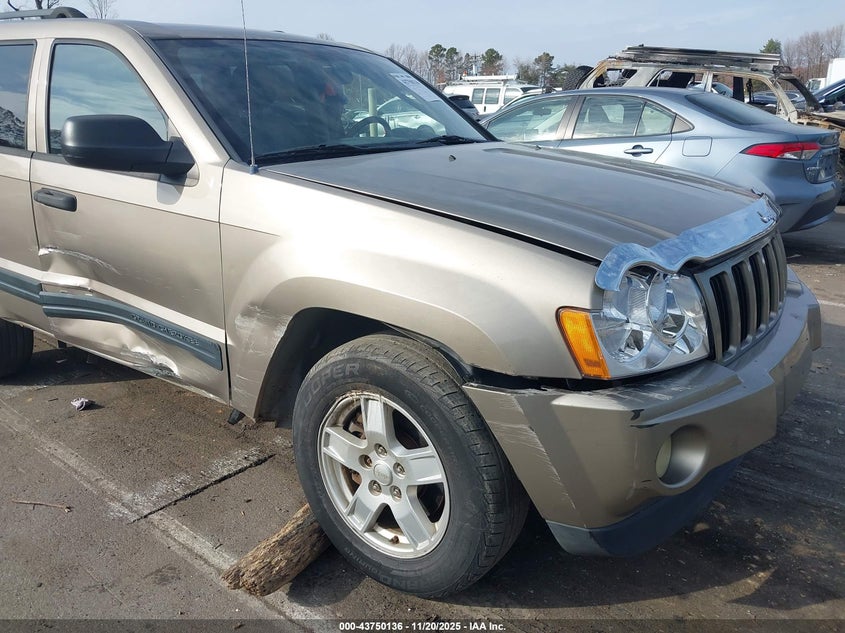 2005 Jeep Grand Cherokee Laredo VIN: 1J4HR48N55C660230 Lot: 43750136