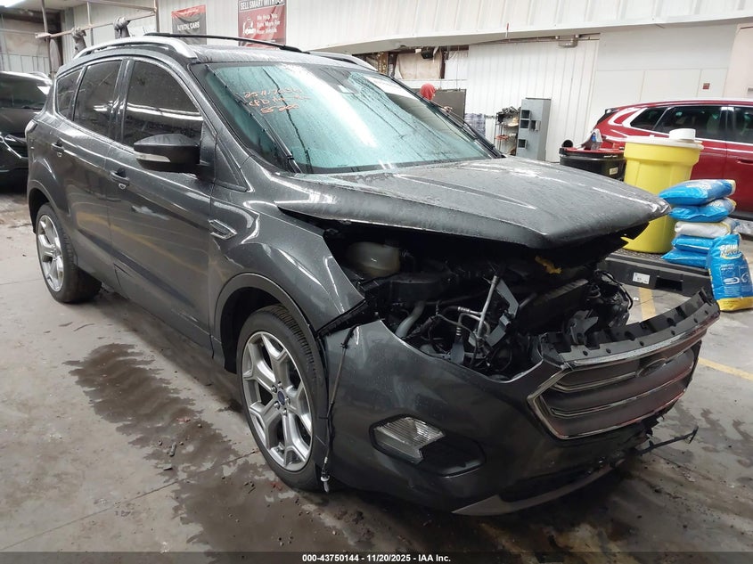 FORD ESCAPE TITANIUM