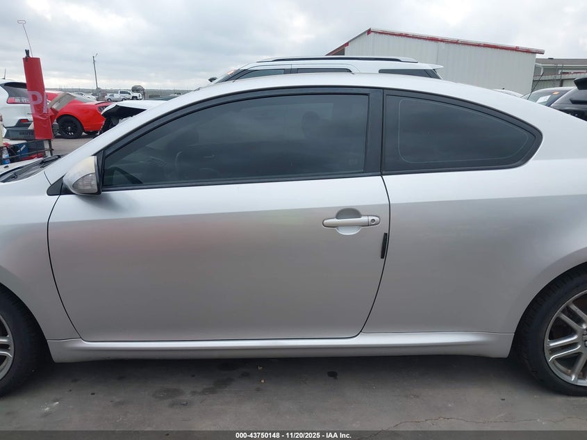 2008 Scion Tc VIN: JTKDE167680223922 Lot: 43750148