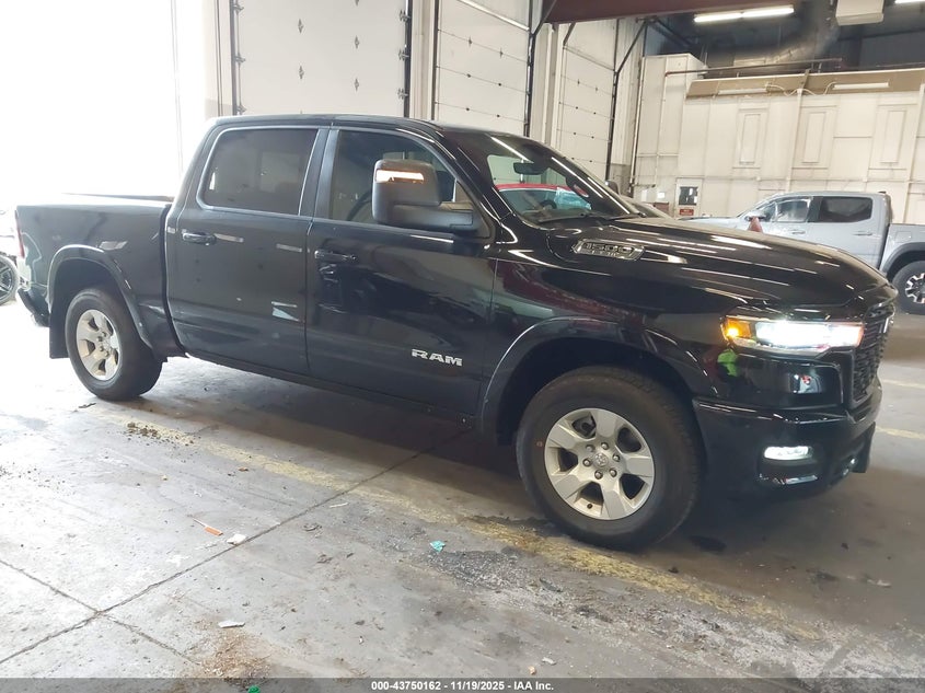 RAM 1500 BIG HORN 4X4 5 7 BOX