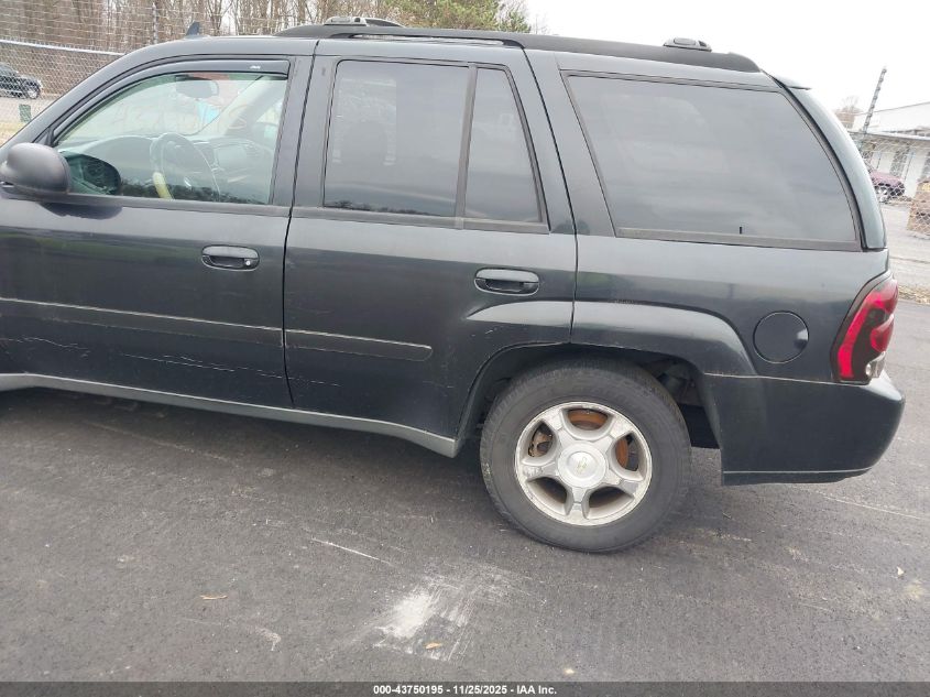 2008 Chevrolet Trailblazer Lt VIN: 1GNDT13S382196230 Lot: 43750195