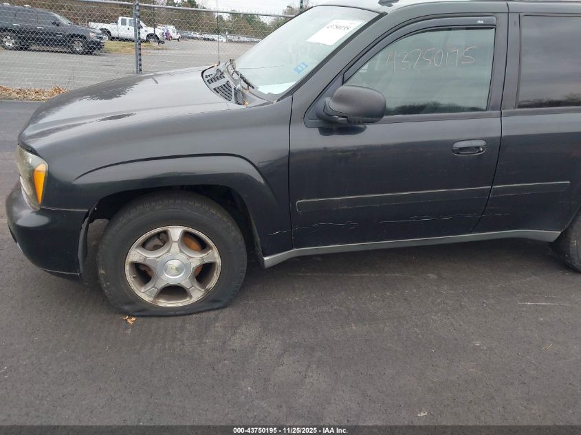 2008 Chevrolet Trailblazer Lt VIN: 1GNDT13S382196230 Lot: 43750195