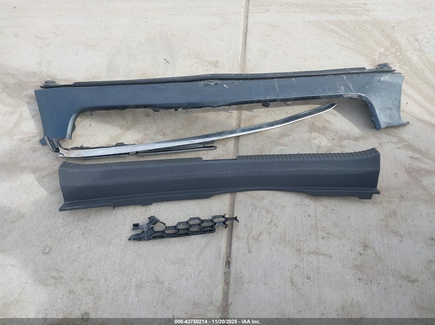 2007 Scion Tc VIN: JTKDE177970196468 Lot: 43750214