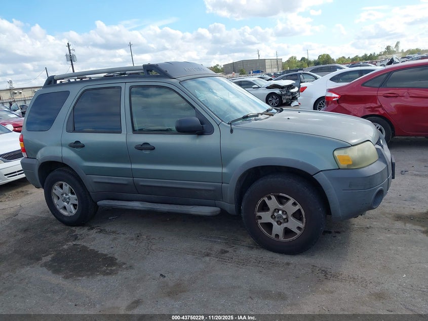 2005 Ford Escape Xlt VIN: 1FMYU03175KE09308 Lot: 43750229
