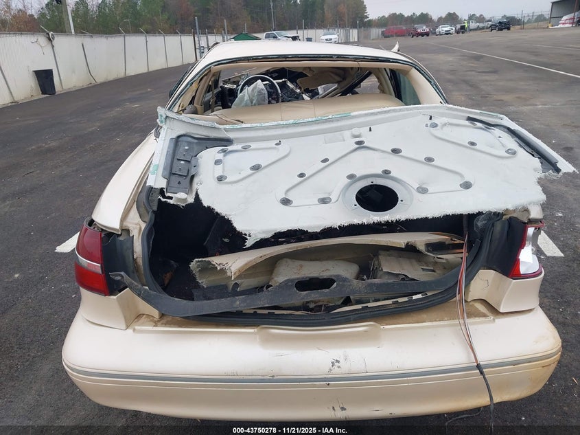 1997 Lincoln Continental VIN: 1LNLM97VXVY666570 Lot: 43750278