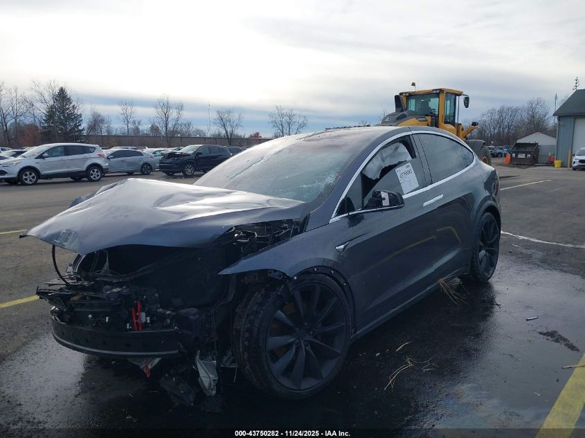 2020 Tesla Model X Long Range Dual Motor All-Wheel Drive/Long Range Plus Dual Motor All-Wheel Drive VIN: 5YJXCDE21LF304757 Lot: 43750282