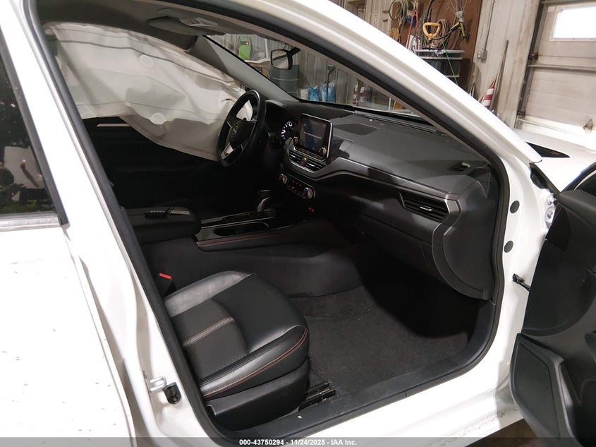 1N4BL4CV8RN382850 2024 NISSAN ALTIMA photo no. 5