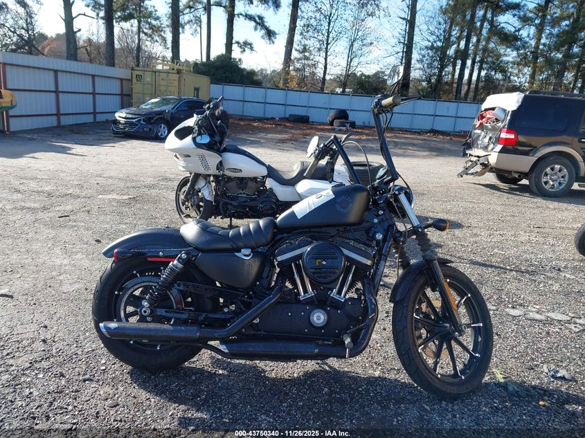 2019 Harley-Davidson Xl883 N VIN: 1HD4LE210KC431417 Lot: 43750340