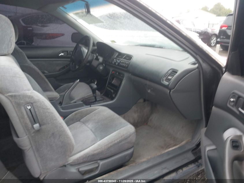 1HGCD7237SA013022 1995 HONDA ACCORD photo no. 5