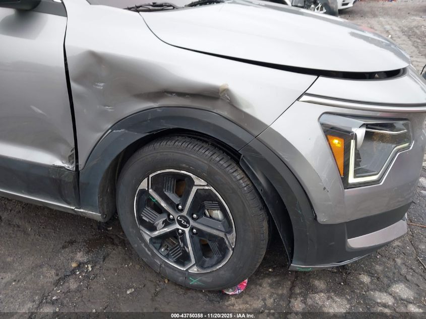 2023 Kia Niro Lx VIN: KNDCP3LE2P5064829 Lot: 43750358