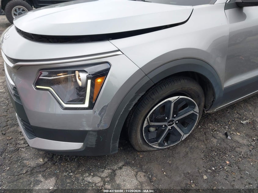 2023 Kia Niro Lx VIN: KNDCP3LE2P5064829 Lot: 43750358