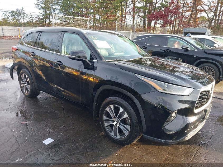 TOYOTA HIGHLANDER XLE