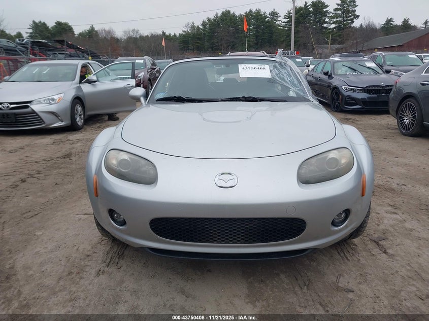 2007 Mazda Mx-5 Grand Touring VIN: JM1NC25F970132285 Lot: 43750408
