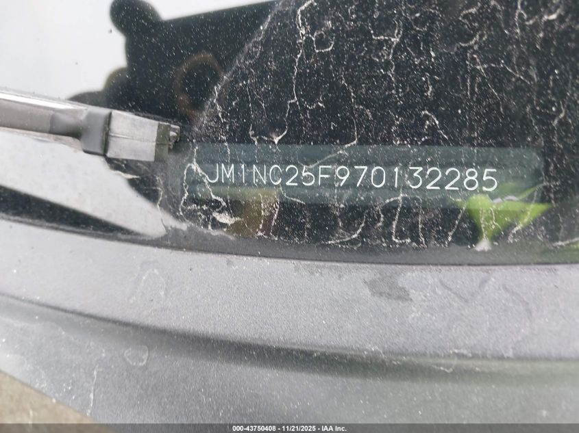 2007 Mazda Mx-5 Grand Touring VIN: JM1NC25F970132285 Lot: 43750408