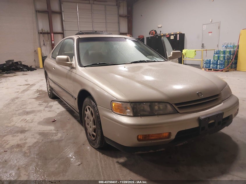 1HGCD7234RA053648 1994 HONDA ACCORD photo no. 6