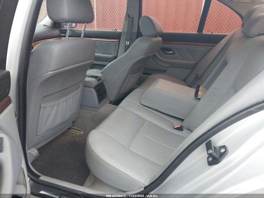 WBADT43492GY44754 2002 BMW 5ER photo no. 8