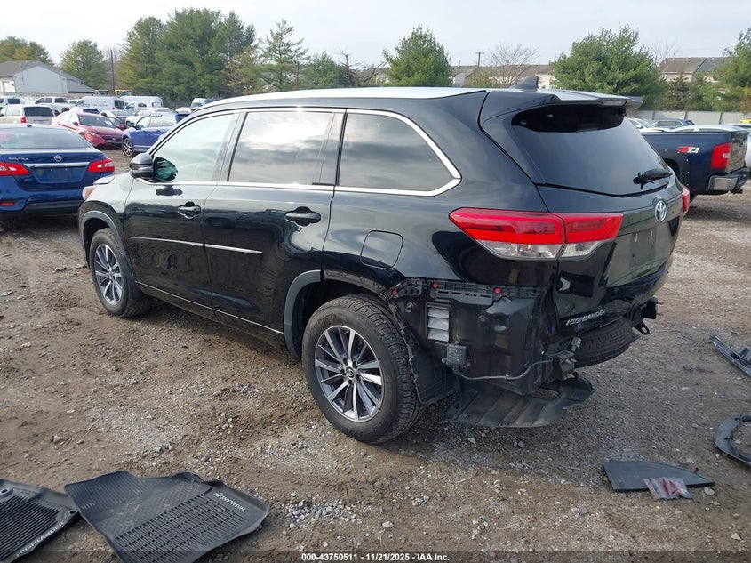 2017 Toyota Highlander Xle VIN: 5TDJZRFH5HS518416 Lot: 43750511