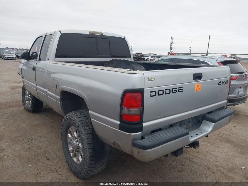 2001 Dodge Ram 2500 St