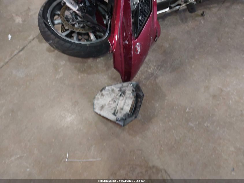 2018 Honda Gl1800 VIN: JH2SC7906JK001677 Lot: 43750581