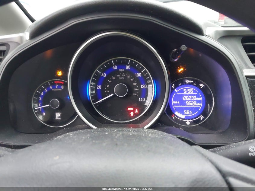 2018 Honda Fit Lx VIN: 3HGGK5H44JM727607 Lot: 43750623