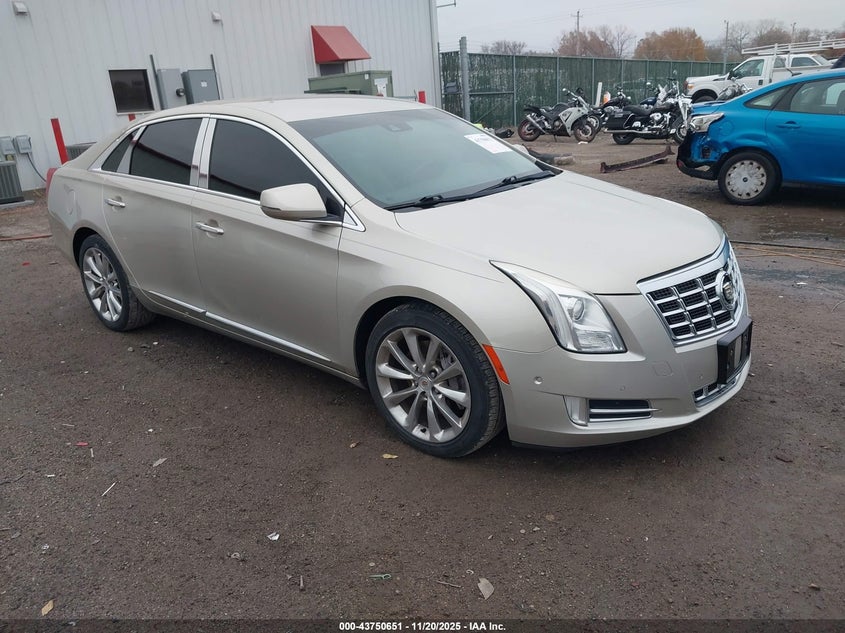 CADILLAC XTS LUXURY