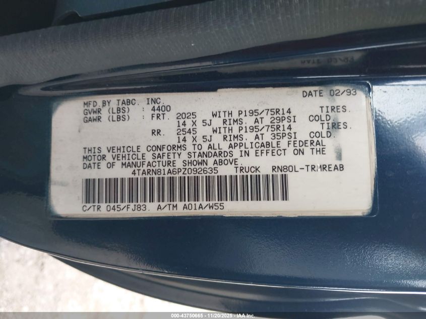 1993 Toyota Pickup 1/2 Ton Short Whlbase Stb VIN: 4TARN81A6PZ092635 Lot: 43750665