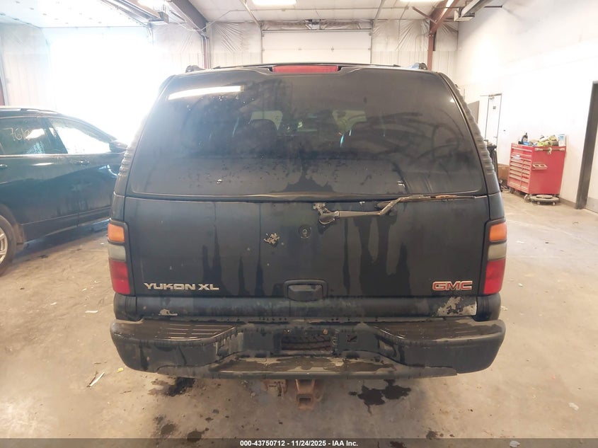 2003 GMC Yukon Xl 1500 Denali VIN: 1GKFK66U03J189964 Lot: 43750712