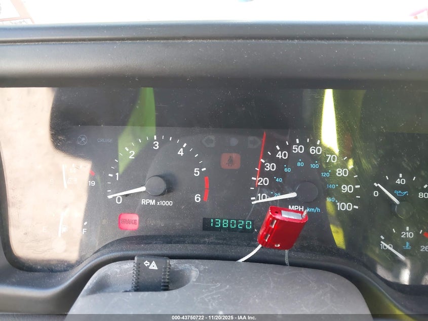 1998 Jeep Wrangler Sport VIN: 1J4FY19SXWP750481 Lot: 43750722