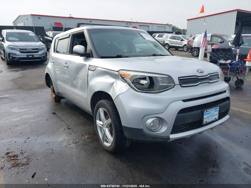 KIA SOUL +