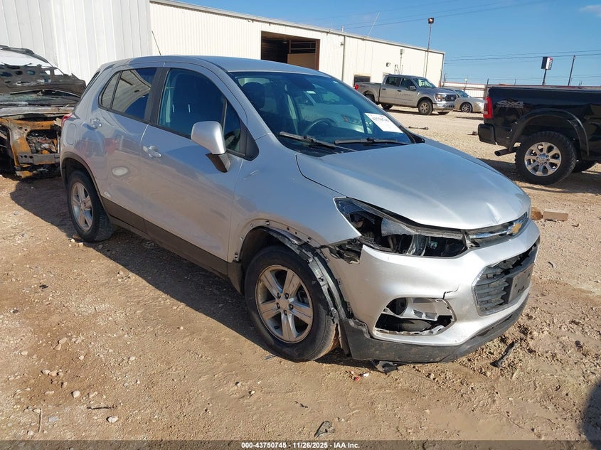 CHEVROLET TRAX FWD LS