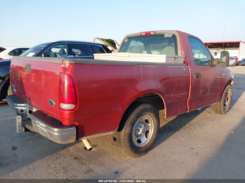 1FTZF1722YNC17180 2000 FORD F-150 photo no. 4