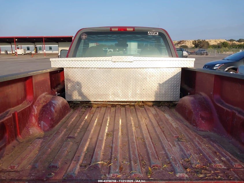 2000 Ford F-150 Work Series/Xl/Xlt VIN: 1FTZF1722YNC17180 Lot: 43750756