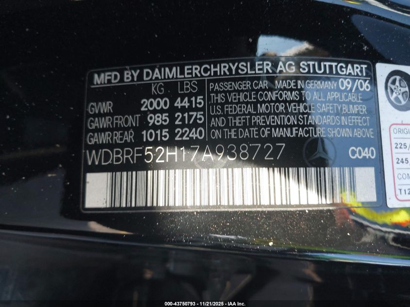 2007 Mercedes-Benz C 230 Sport VIN: WDBRF52H17A938727 Lot: 43750793